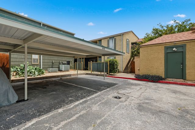 3678 Hidden Dr Apt 905, San Antonio, TX 78217