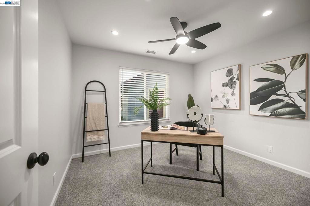 Image 17 of property listing at 3318 Ensenada Dr, San Ramon, CA 94583