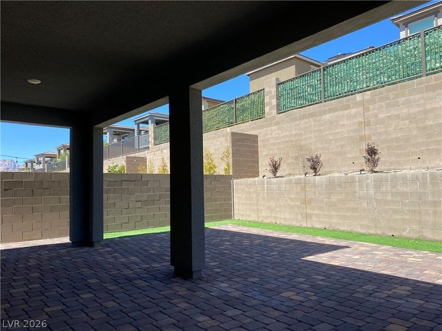 355 Wind Poppy Street, Las Vegas, NV 89138