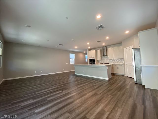 355 Wind Poppy Street, Las Vegas, NV 89138