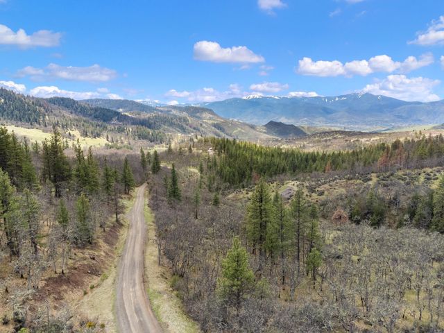 0 Dead Indian Memorial Road 1400, Ashland, OR 97520