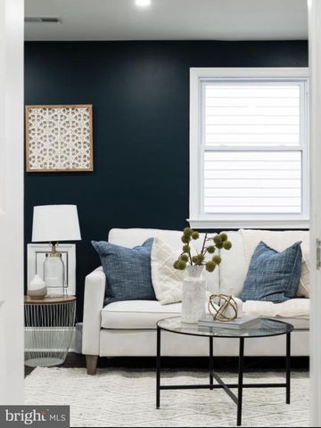 612 44TH ST NE, Washington, DC 20019