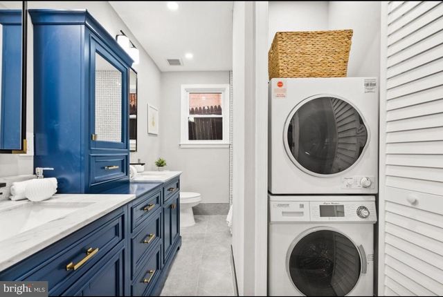 612 44TH ST NE, Washington, DC 20019