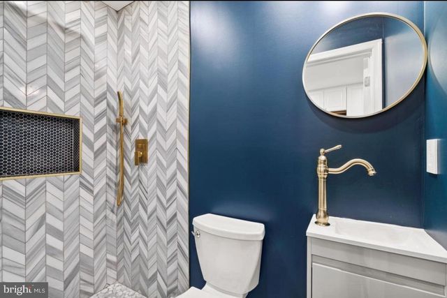 612 44TH ST NE, Washington, DC 20019