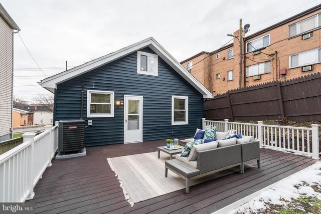 612 44TH ST NE, Washington, DC 20019