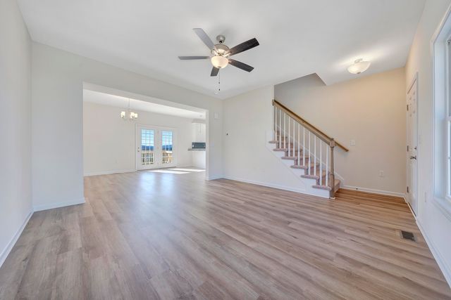 320 Woodside DR, Salem, VA 24153