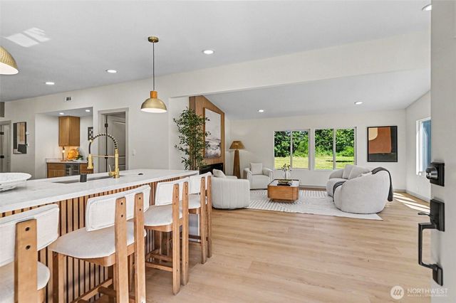 9820 Mullen Road SE, Olympia, WA 98513