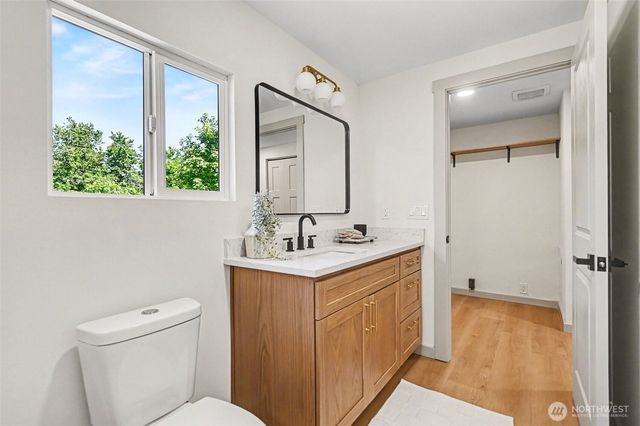 9820 Mullen Road SE, Olympia, WA 98513