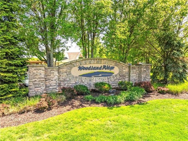 20731 S Emerald Street, Spring Hill, KS 66083