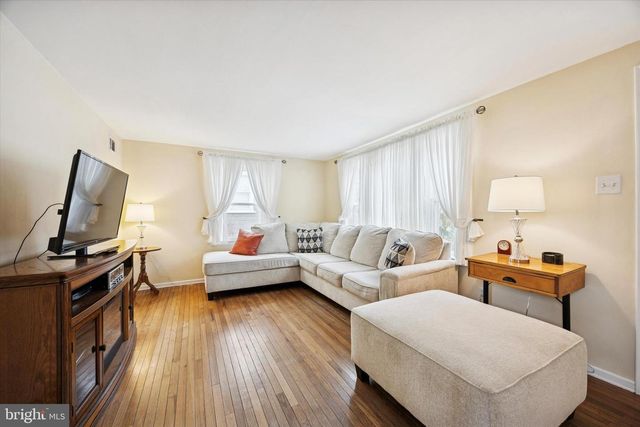 84 W SCHUYLKILL RD, Pottstown, PA 19465