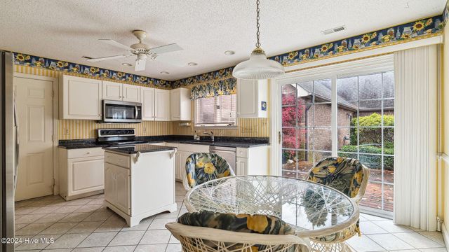 6 Chalford Place, Pinehurst, NC 28374