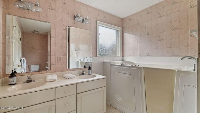 6 Chalford Place, Pinehurst, NC 28374
