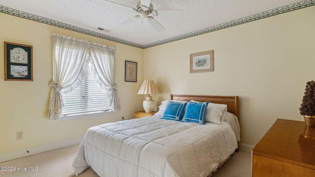 6 Chalford Place, Pinehurst, NC 28374