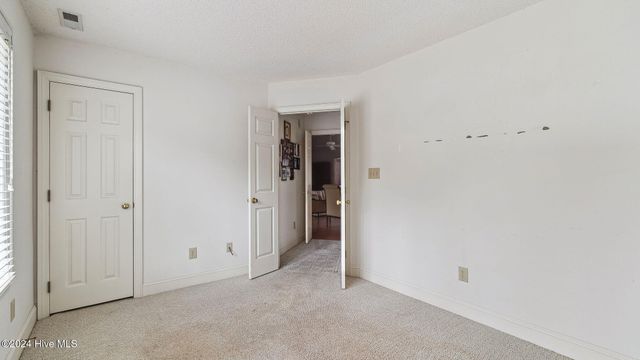 6 Chalford Place, Pinehurst, NC 28374