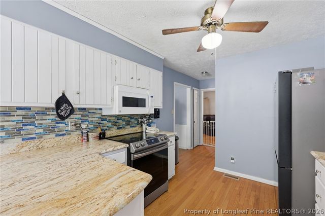 2337 Rolling Hill Road, Fayetteville, NC 28304