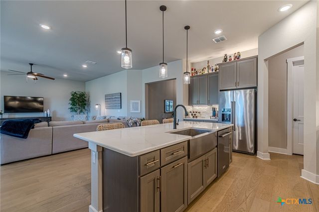 109 Twirling Pecan Cove, San Marcos, TX 78666