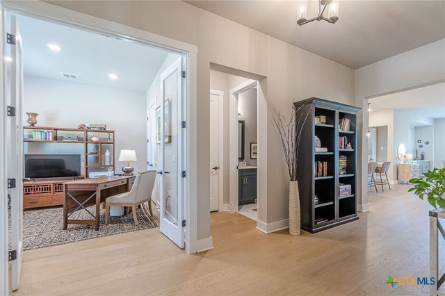 109 Twirling Pecan Cove, San Marcos, TX 78666
