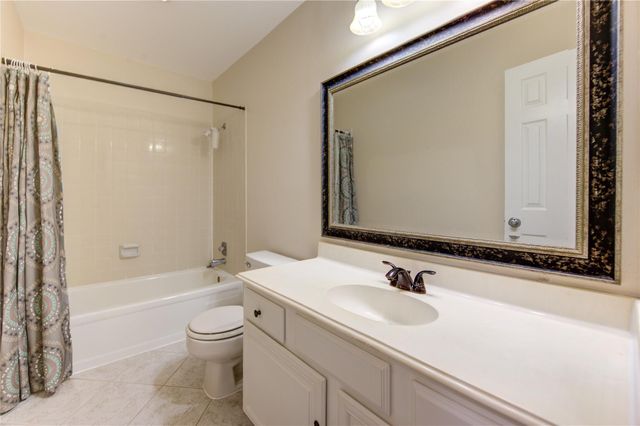 7855 Champion Pines Drive 60, Spring, TX 77379