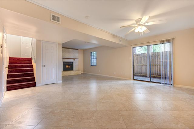 7855 Champion Pines Drive 60, Spring, TX 77379