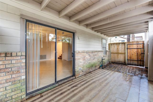 7855 Champion Pines Drive 60, Spring, TX 77379