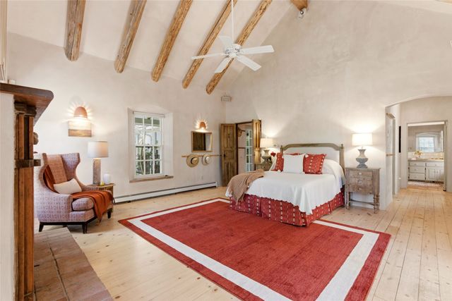 1442 Bishops Lodge Road, Santa Fe, NM 87506