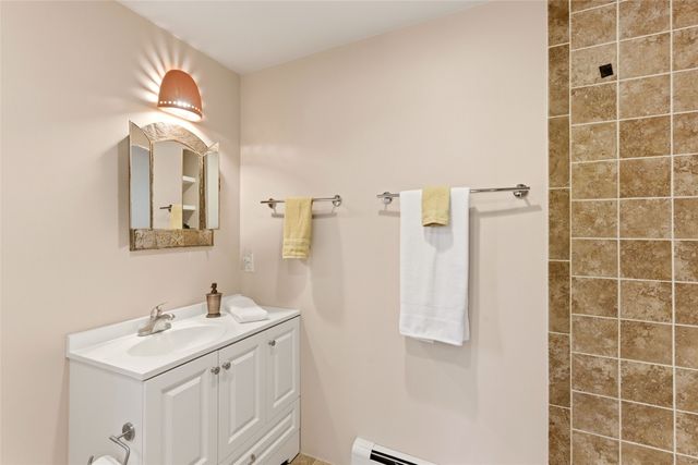 1442 Bishops Lodge Road, Santa Fe, NM 87506