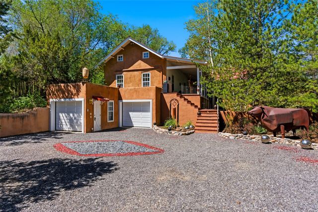 1442 Bishops Lodge Road, Santa Fe, NM 87506