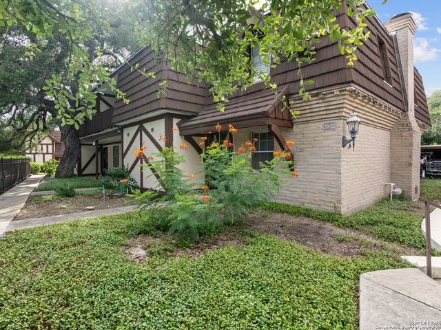 8715 Starcrest Dr Apt 23, San Antonio, TX 78217