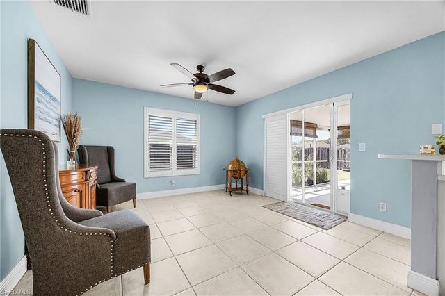 15552 Horseshoe LN, Fort Myers, FL 33905