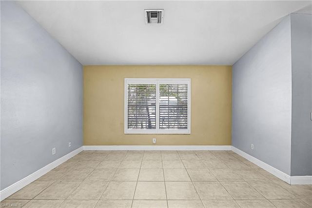 15552 Horseshoe LN, Fort Myers, FL 33905