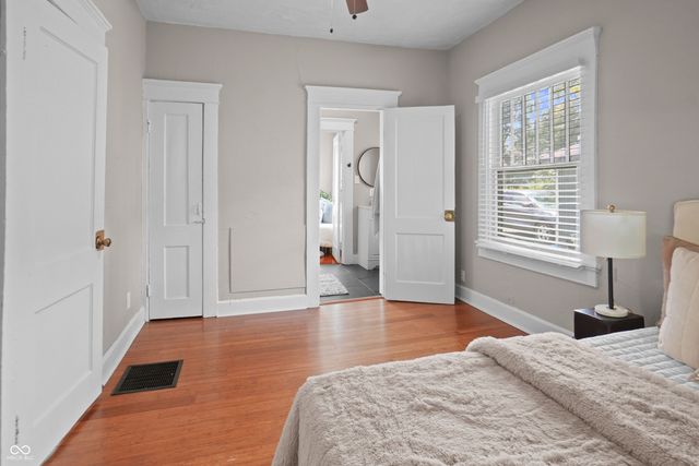 910 E 40th Street, Indianapolis, IN 46205