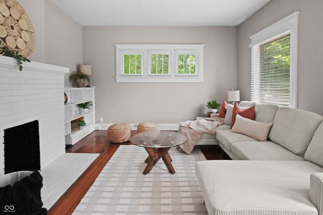 910 E 40th Street, Indianapolis, IN 46205