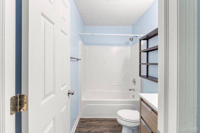 869 Greengate Drive, Lebanon, OH 45036