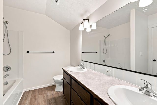 10504 E 4th Ave, Spokane Valley, WA 99206