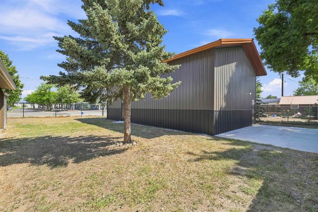 10504 E 4th Ave, Spokane Valley, WA 99206