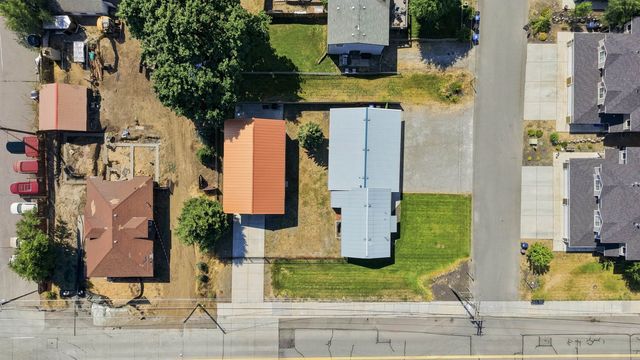10504 E 4th Ave, Spokane Valley, WA 99206