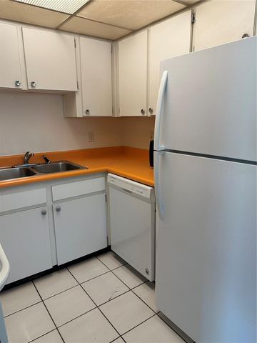 4800 RILMA AVENUE 148, Sarasota, FL 34234