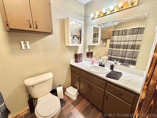 40005 S 4503 Drive, Stigler, OK 74462