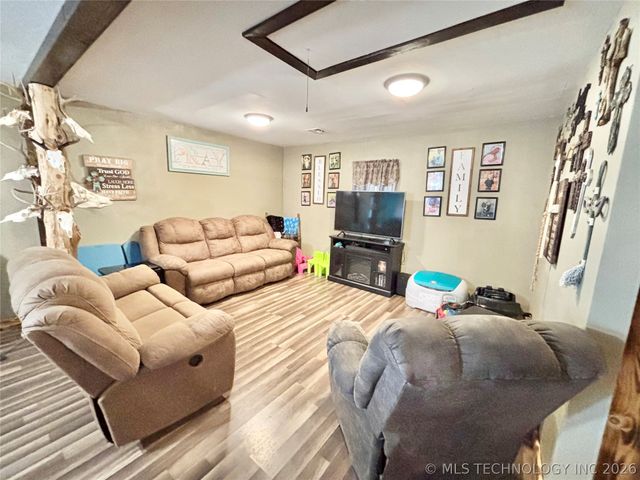 40005 S 4503 Drive, Stigler, OK 74462