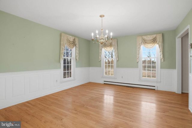 5407 SOLOMONS ISLAND RD, Lothian, MD 20711