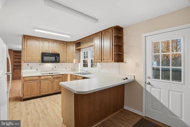 5407 SOLOMONS ISLAND RD, Lothian, MD 20711