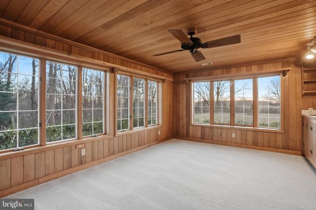 5407 SOLOMONS ISLAND RD, Lothian, MD 20711