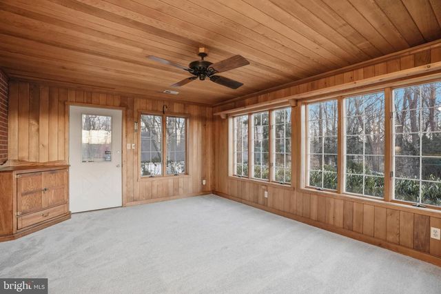 5407 SOLOMONS ISLAND RD, Lothian, MD 20711