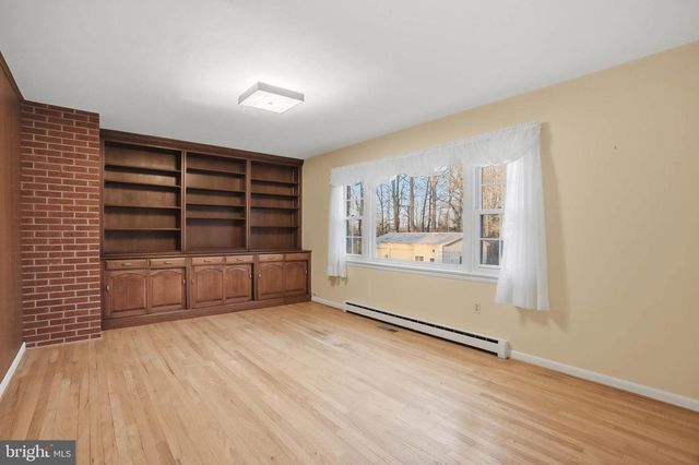 5407 SOLOMONS ISLAND RD, Lothian, MD 20711