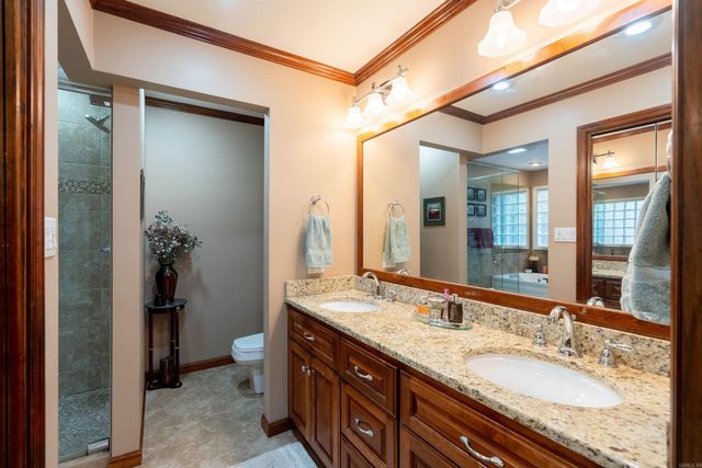 2406 Pinewood Drive, Heber Springs, AR 72543