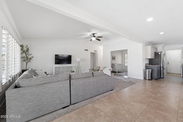 1226 W ALAMO Drive, Chandler, AZ 85224