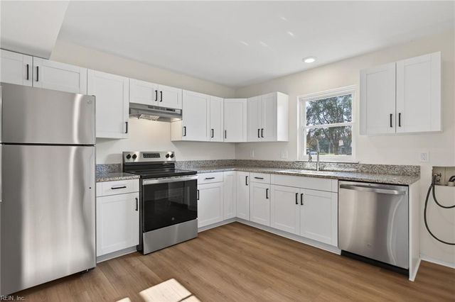 5902 W Hastings ARCH, Virginia Beach, VA 23462