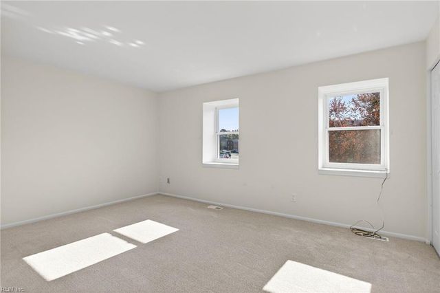 5902 W Hastings ARCH, Virginia Beach, VA 23462