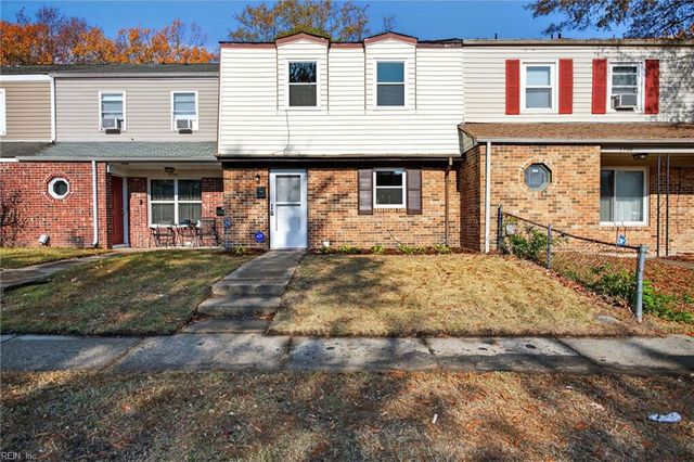 5902 W Hastings ARCH, Virginia Beach, VA 23462