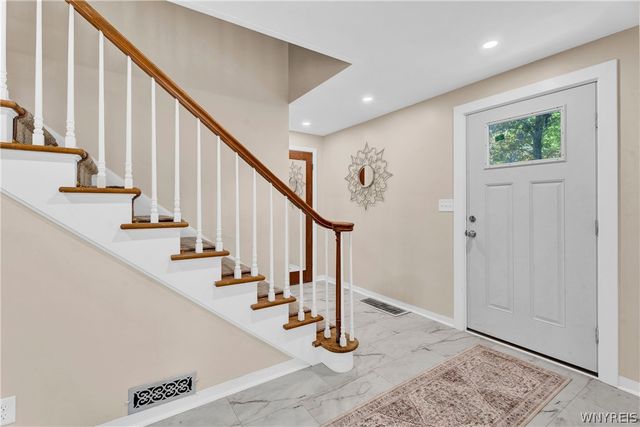 461 Fort Gray Drive, Lewiston, NY 14092